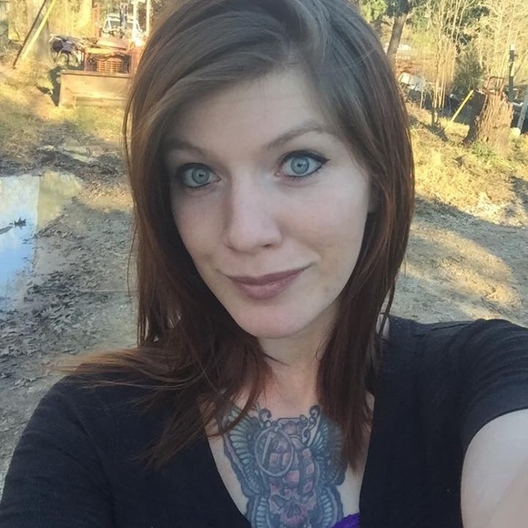 Meet your Posher, Jacie - Picture 7 of 7